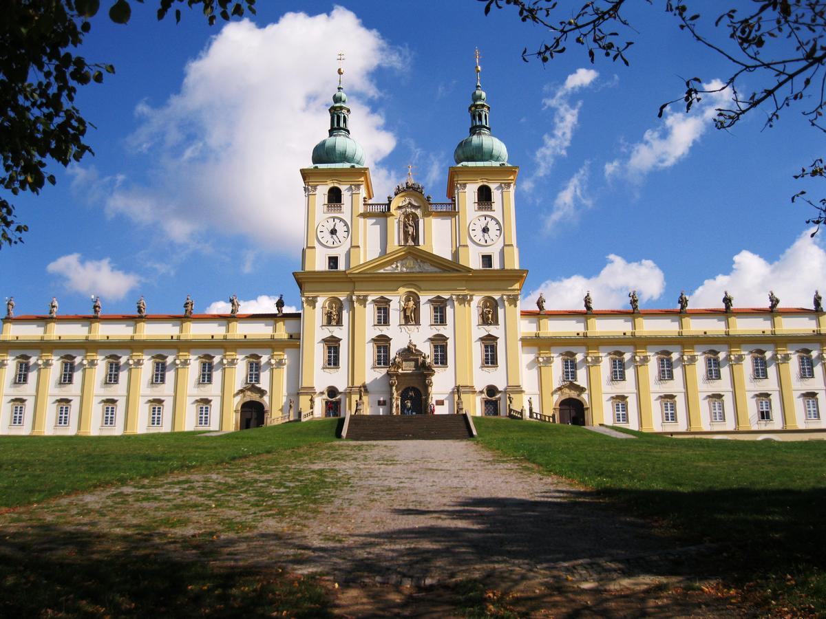 Ubytovna Marie Olomouc Buitenkant foto